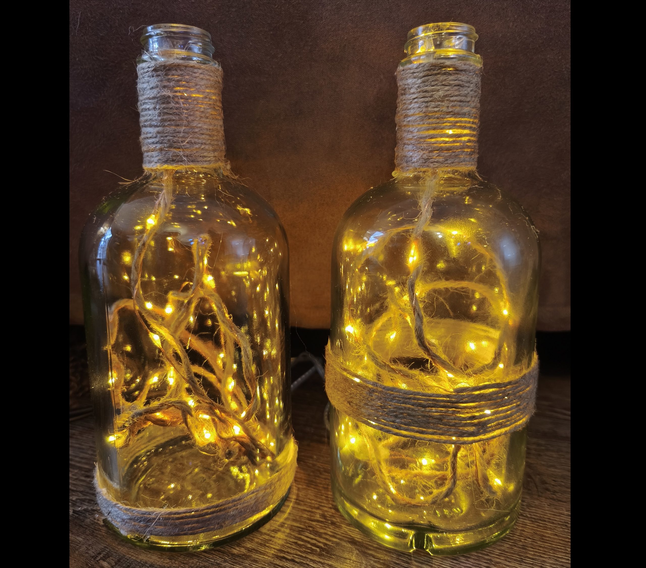 ✨ LED-Flaschenlampe im Boho-Stil – 26-28 cm – warmweiß – Bild 3