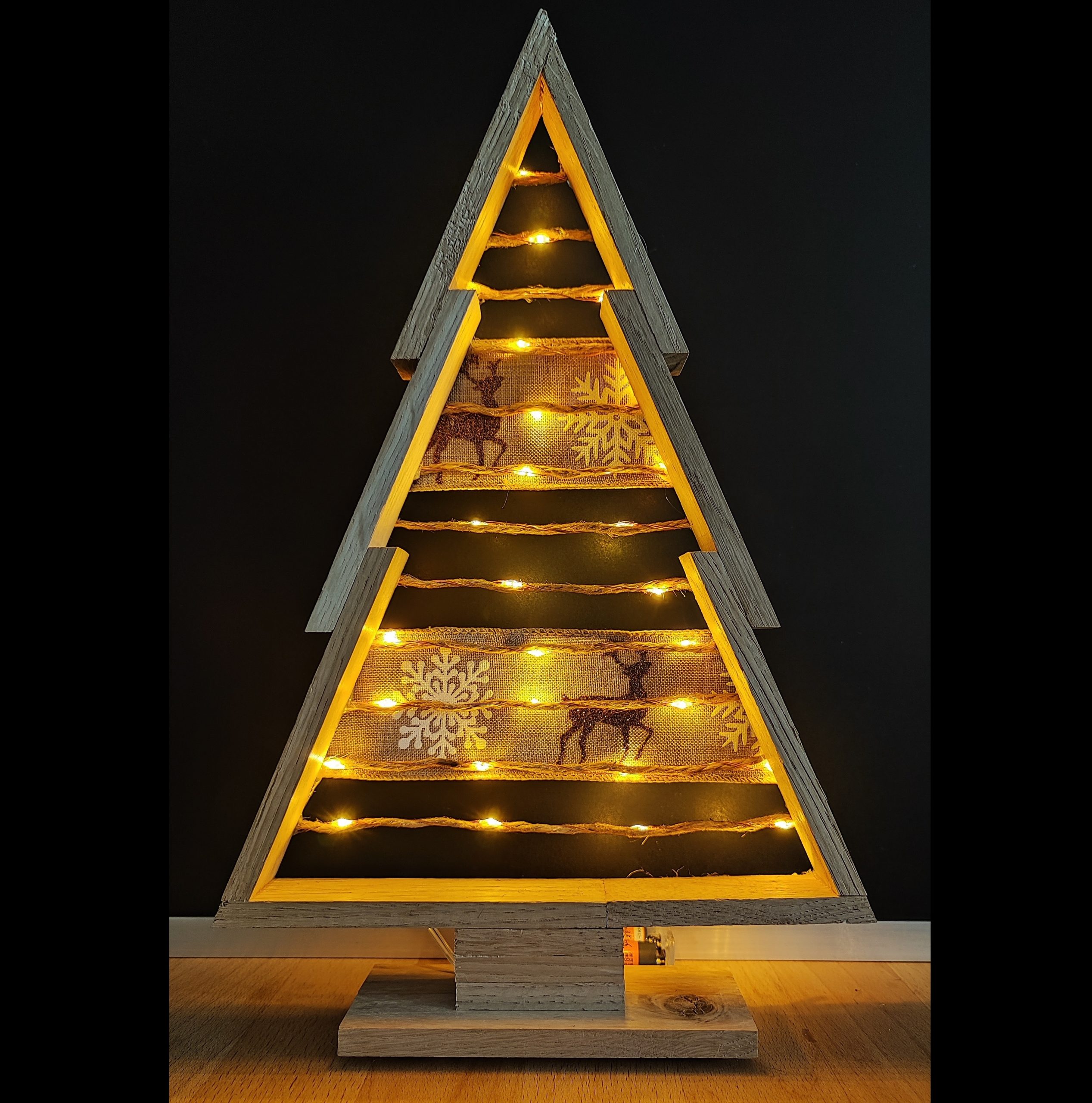 LED-Deko-Baum aus Eichenholz – ca. 30 cm, verschiedene Varianten – Bild 6