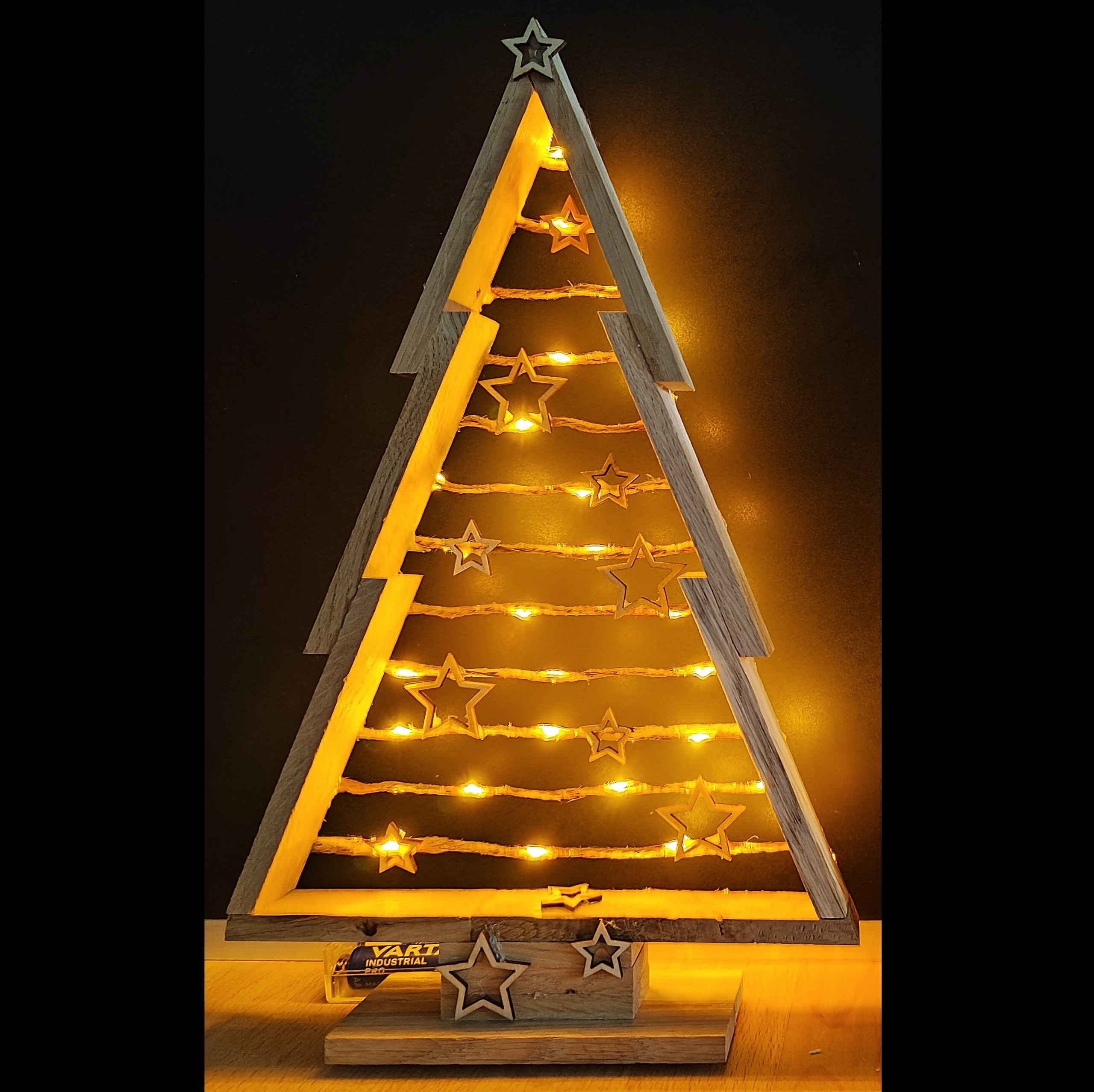 LED-Deko-Baum aus Eichenholz – ca. 30 cm, verschiedene Varianten